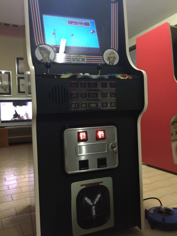 ritorno al futuro,videogmae ,arcade,cabinet,anni 80,coin op,